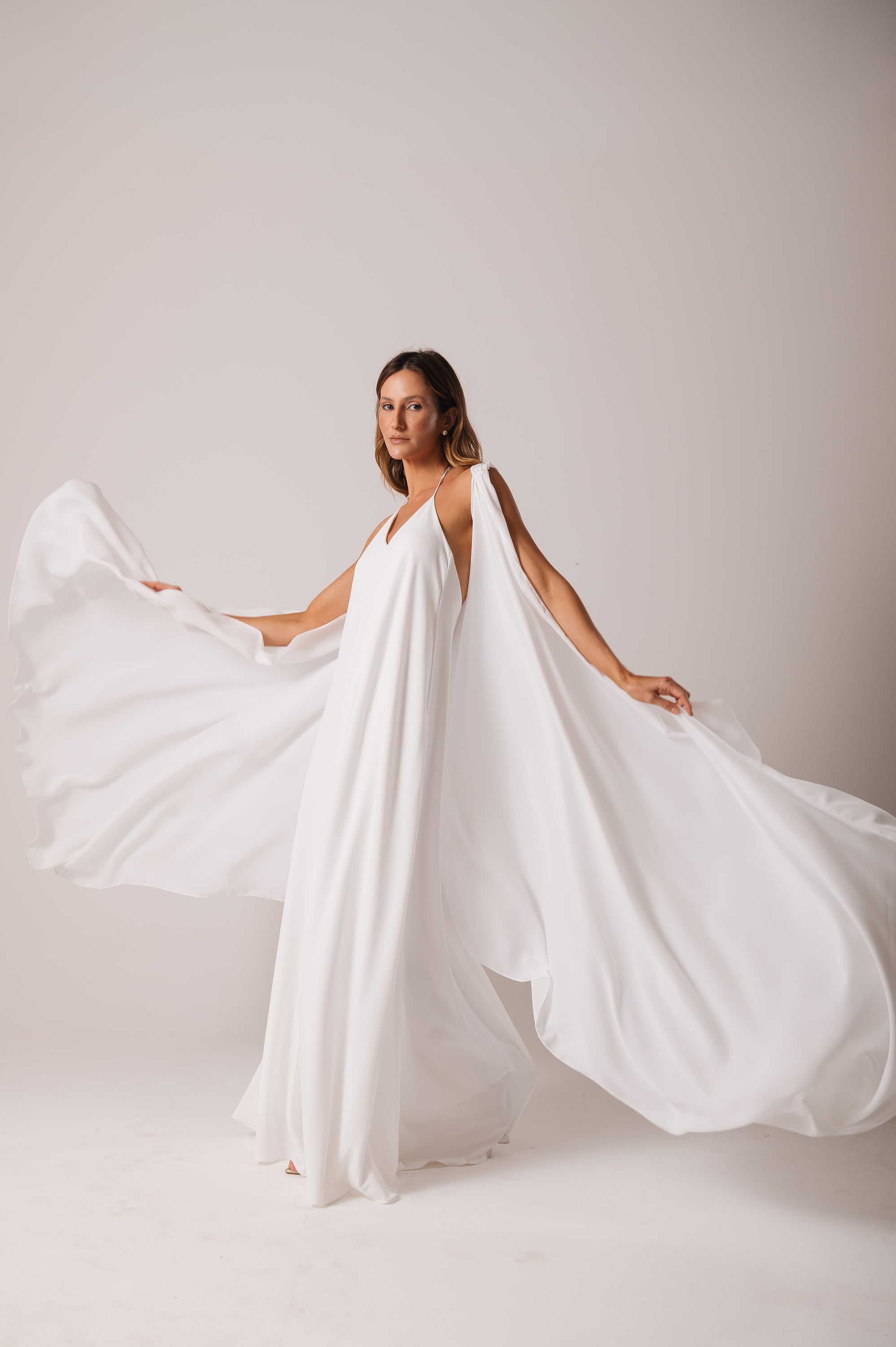 Capa Noiva Chiffon Lu Off White Ällie (Sob Encomenda)