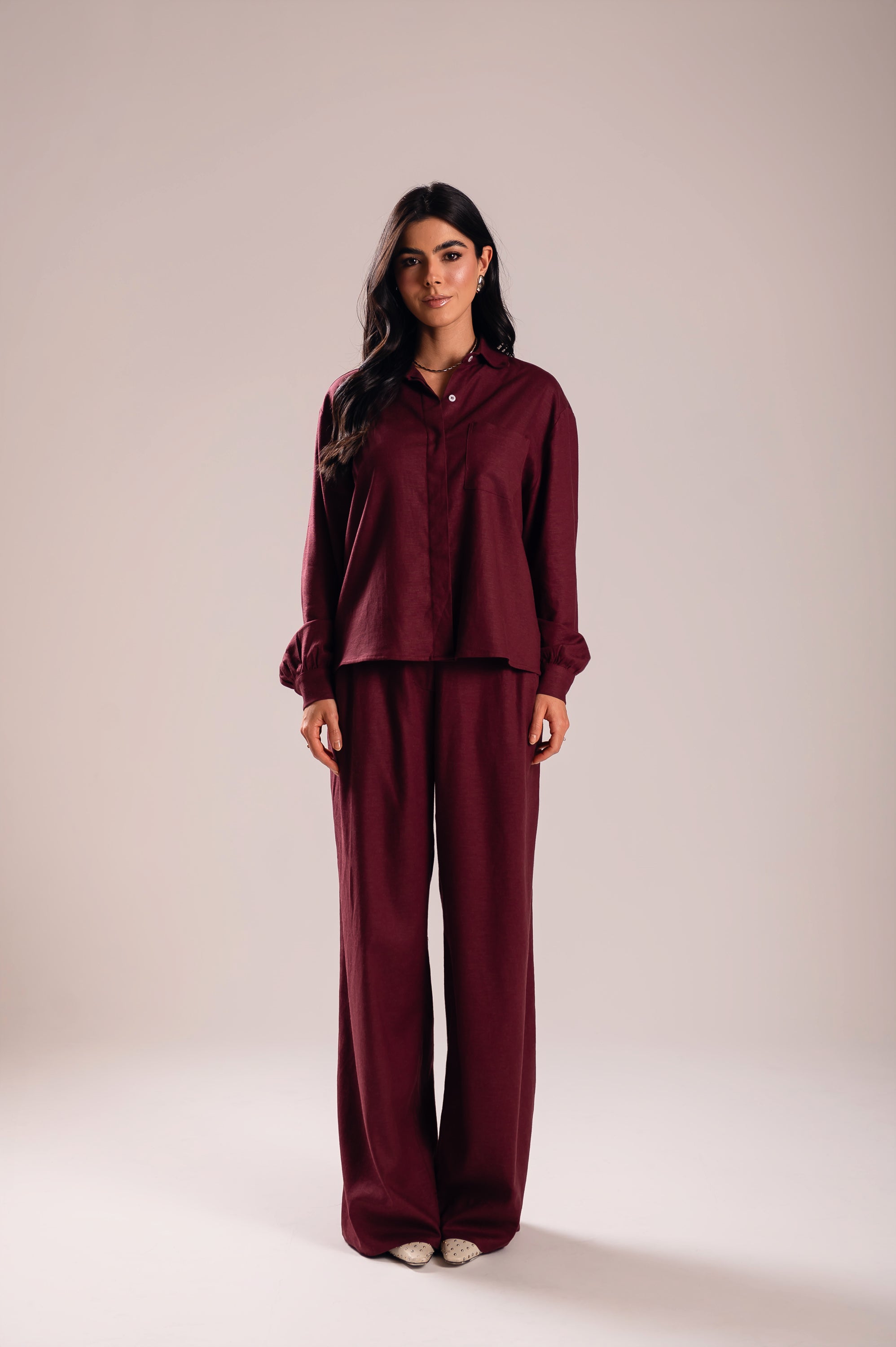 Calça Pantalona Linho Olívia Uva Saphir