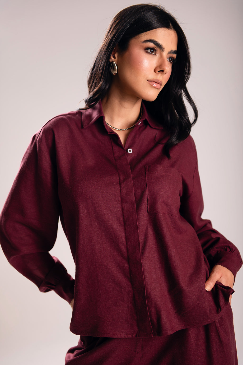 Camisa Linho Lari Uva Saphir