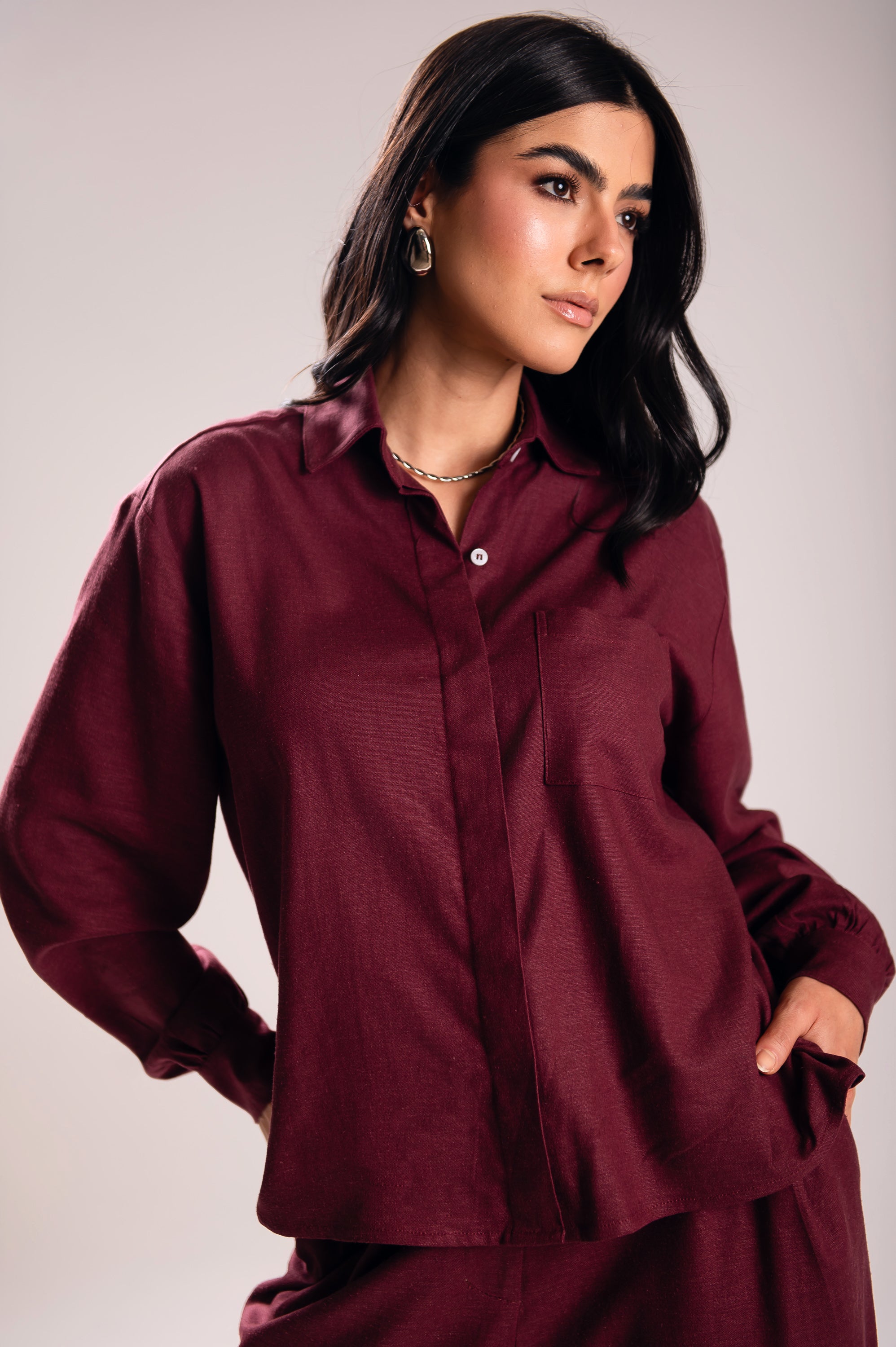 Camisa Linho Lari Uva Saphir