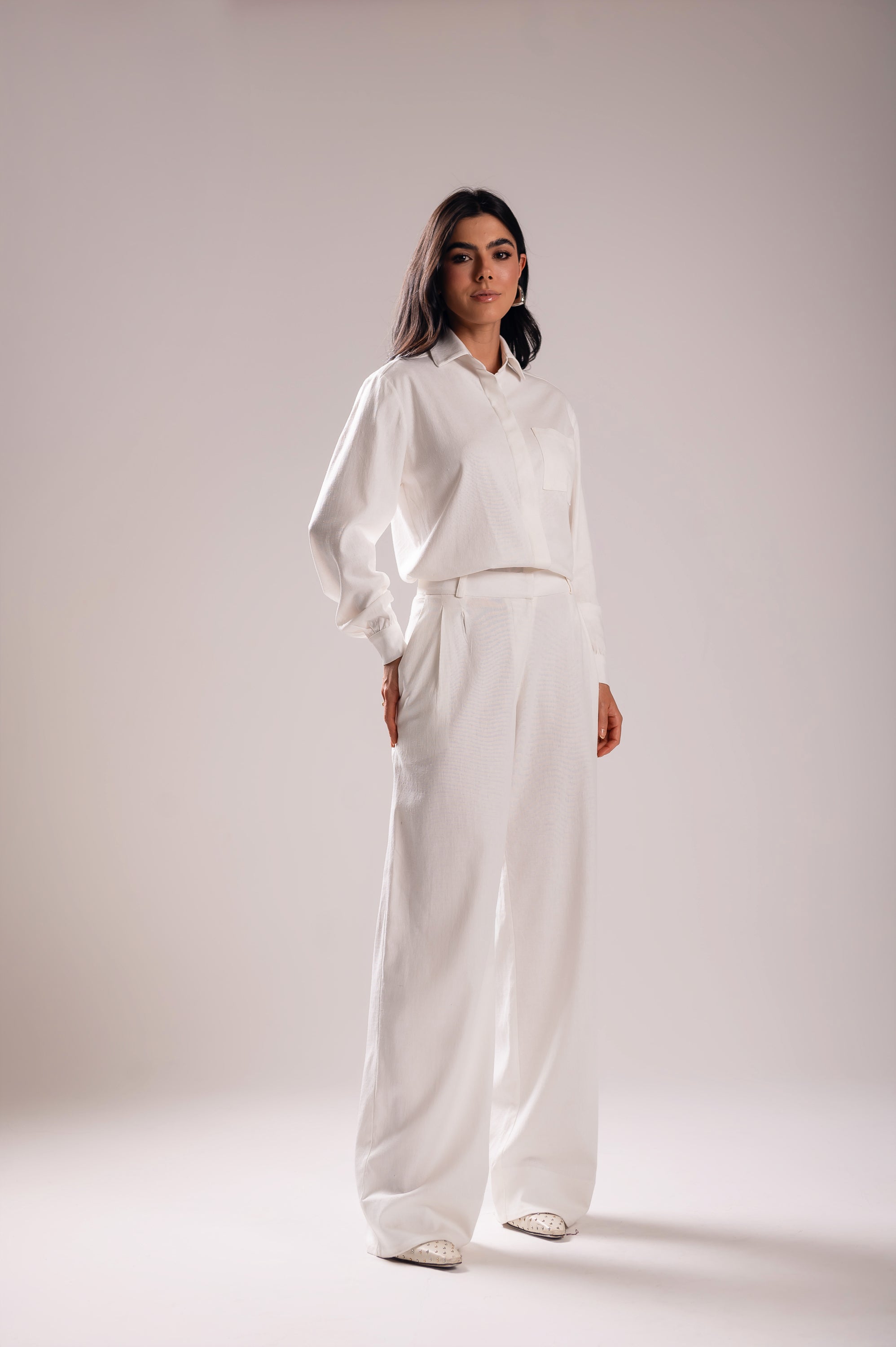 Calça Pantalona Linho Olívia Off White Saphir