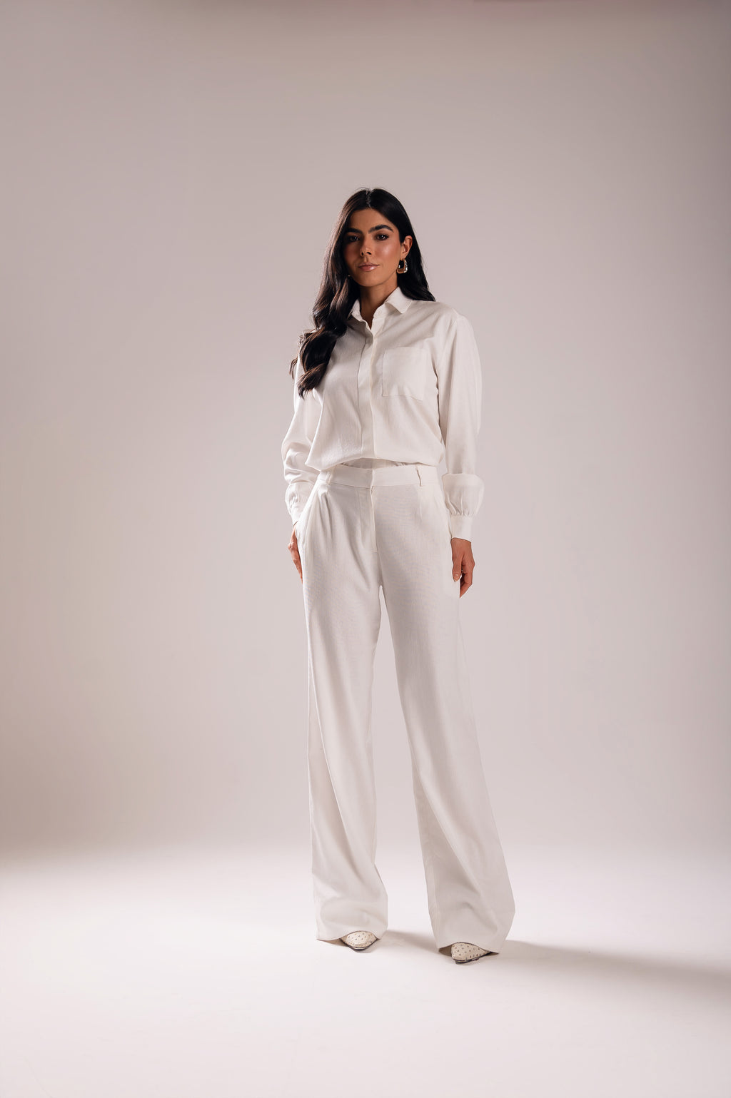 Calça Pantalona Linho Olívia Off White Saphir