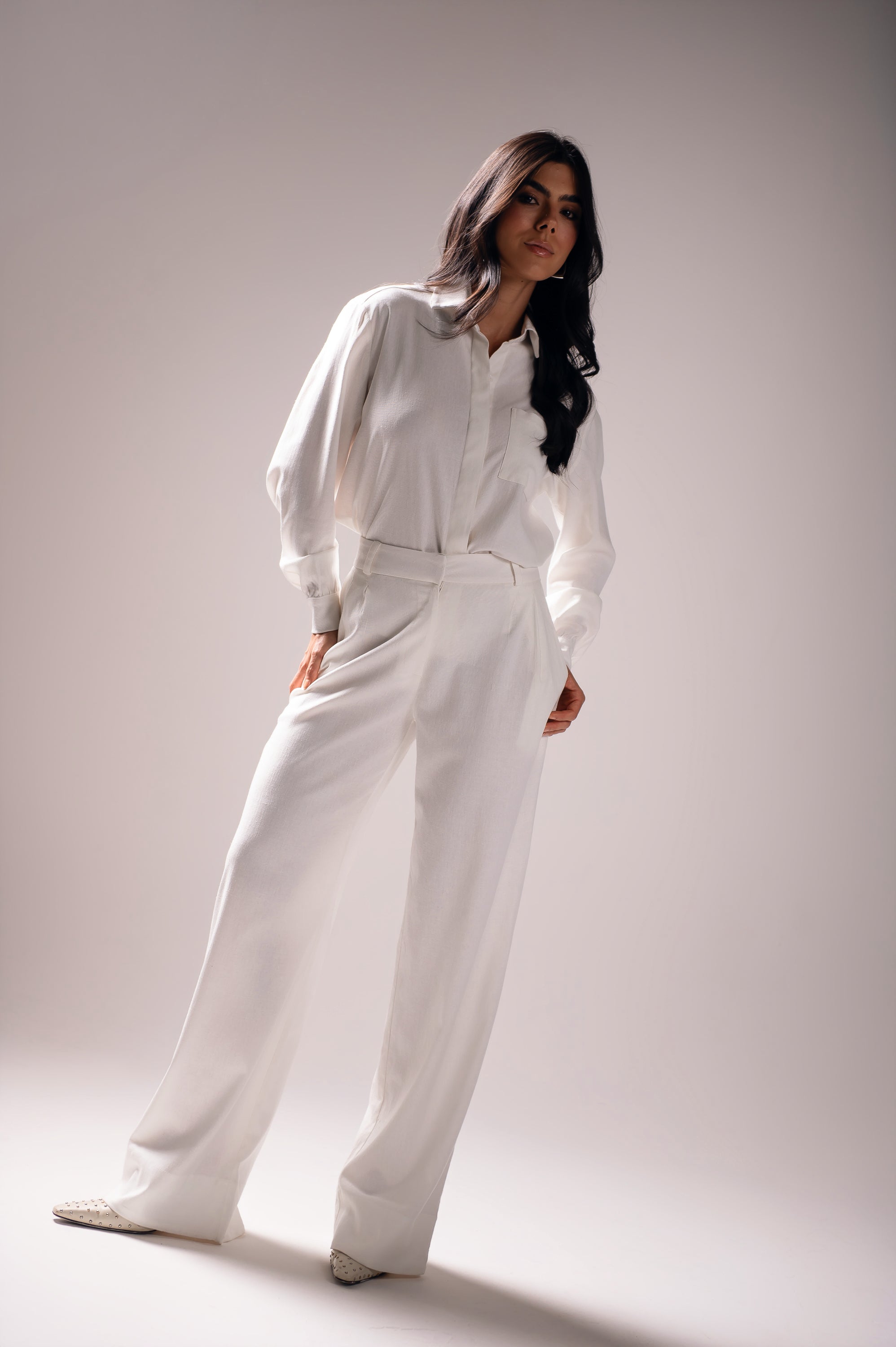 Calça Pantalona Linho Olívia Off White Saphir